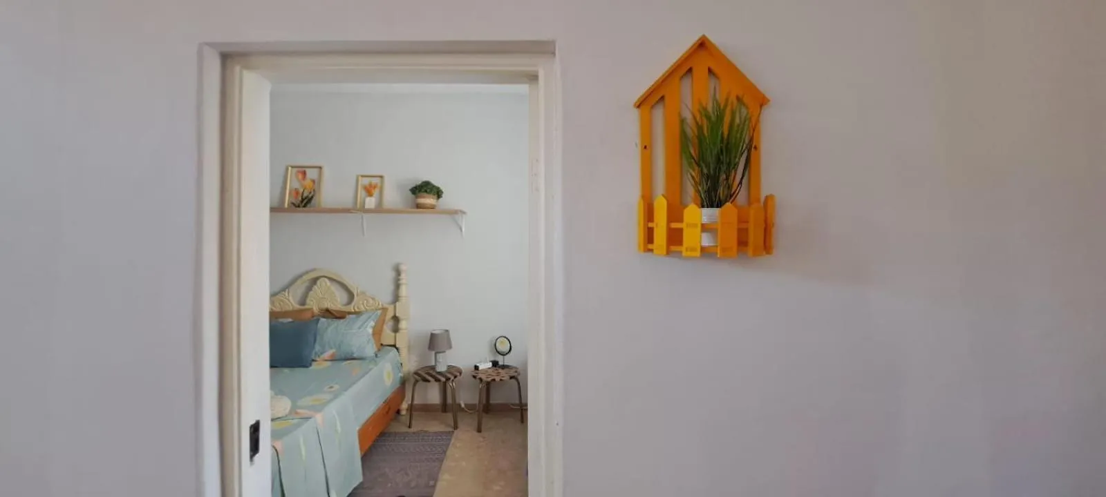 Mendes Guesthouse - Former B&B In The Heart Of Praia 0*,