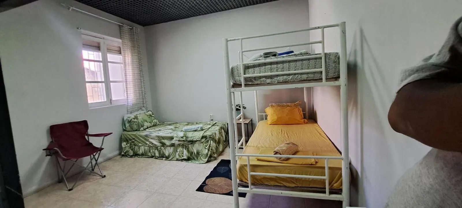Mendes Guesthouse - Former B&B In The Heart Of Praia