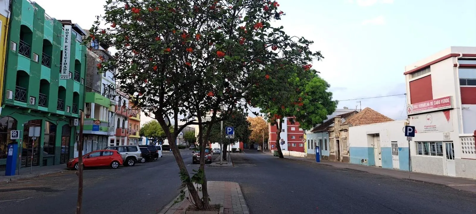 Pensjonat Mendes Guesthouse - Former B&B In The Heart Of Praia